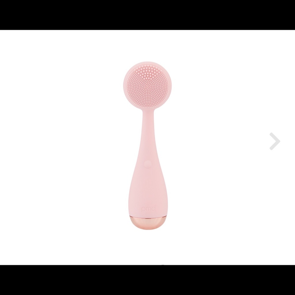 NIB PMD Clean Smart Facial Cleansing Device